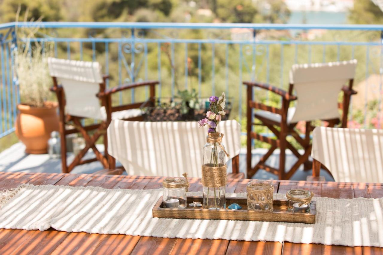 Agiazi Poros Summer House Galatás エクステリア 写真