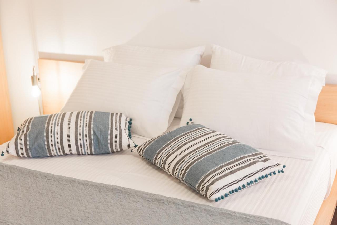 Agiazi Poros Summer House Galatás エクステリア 写真