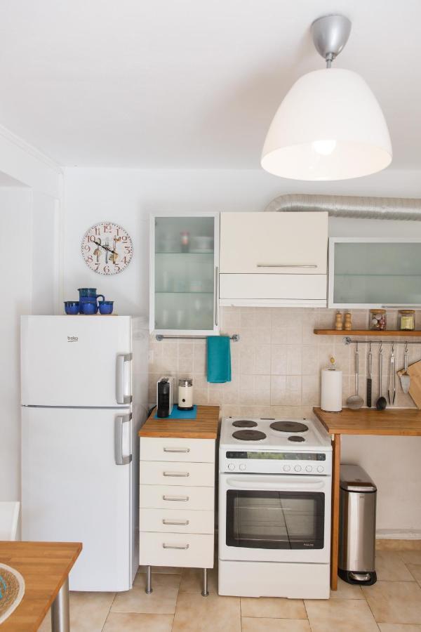 Agiazi Poros Summer House Galatás エクステリア 写真